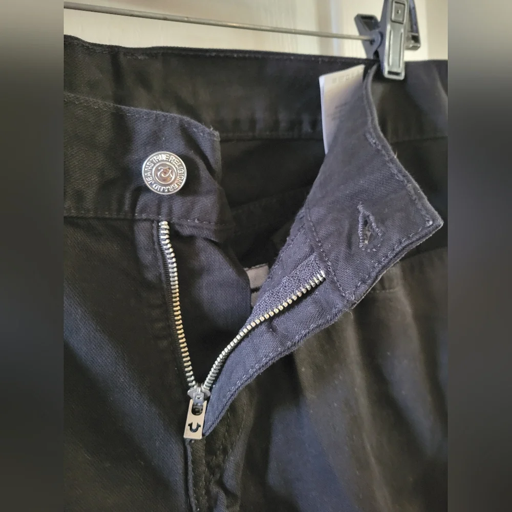 True Religion Section Straight Leg Jeans with Flap Pockets Black Size 32 Waist